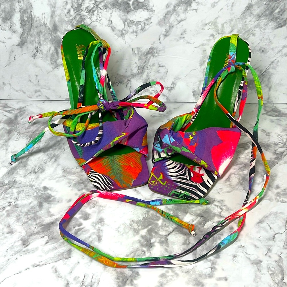 Strappy heel by SHEIN